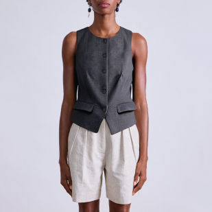 Versatile button sleeveless vest for women